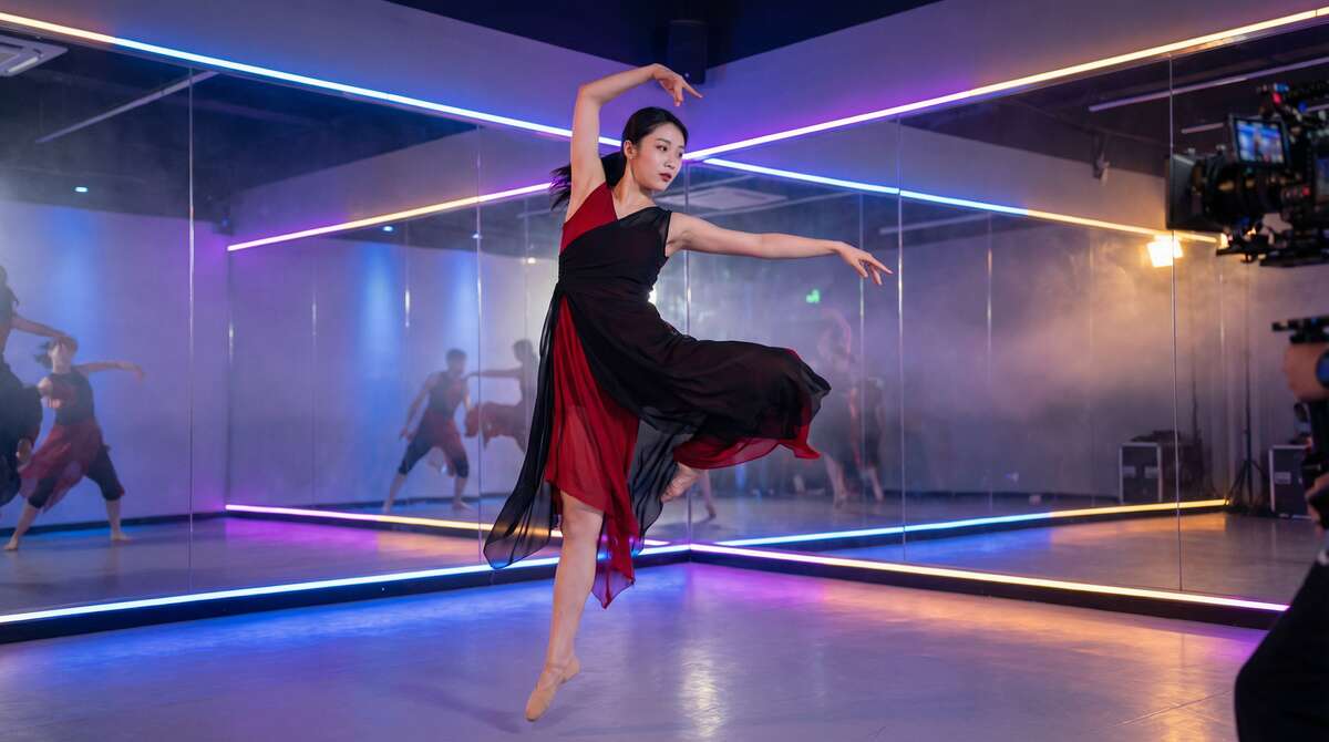 西瓜视频舞蹈视频表演